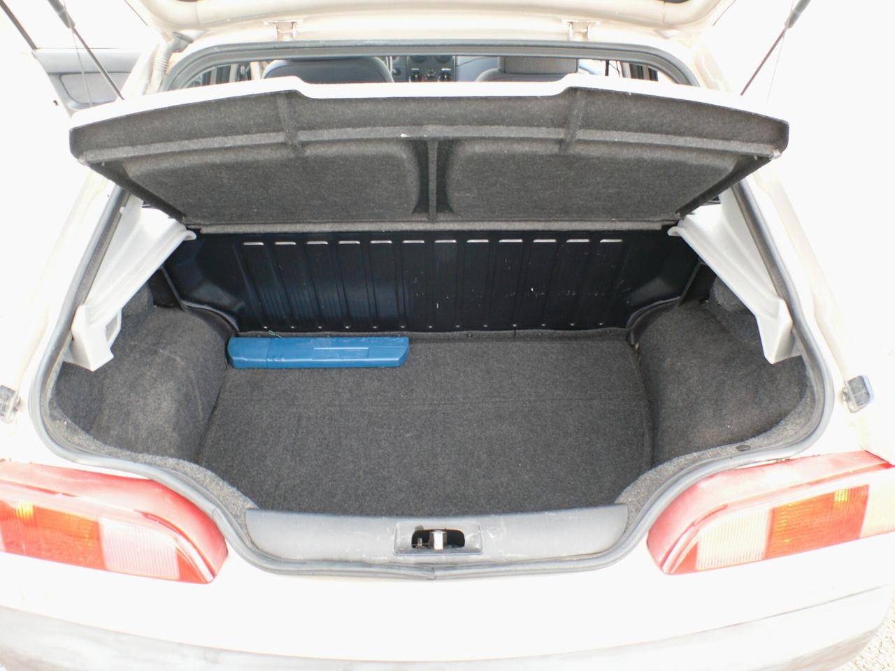 Alfa Romeo 146 1.6i 16V Twin Spark cat L