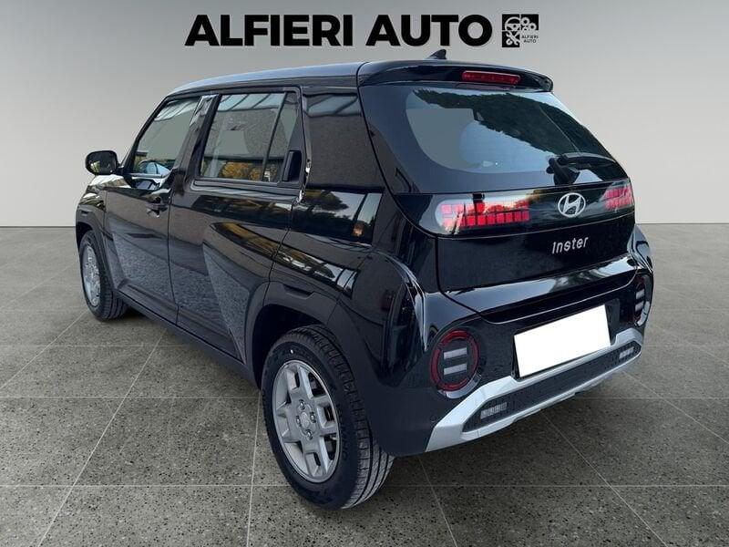Hyundai Inster 49 kWh XTech + Login Pack - KmZero