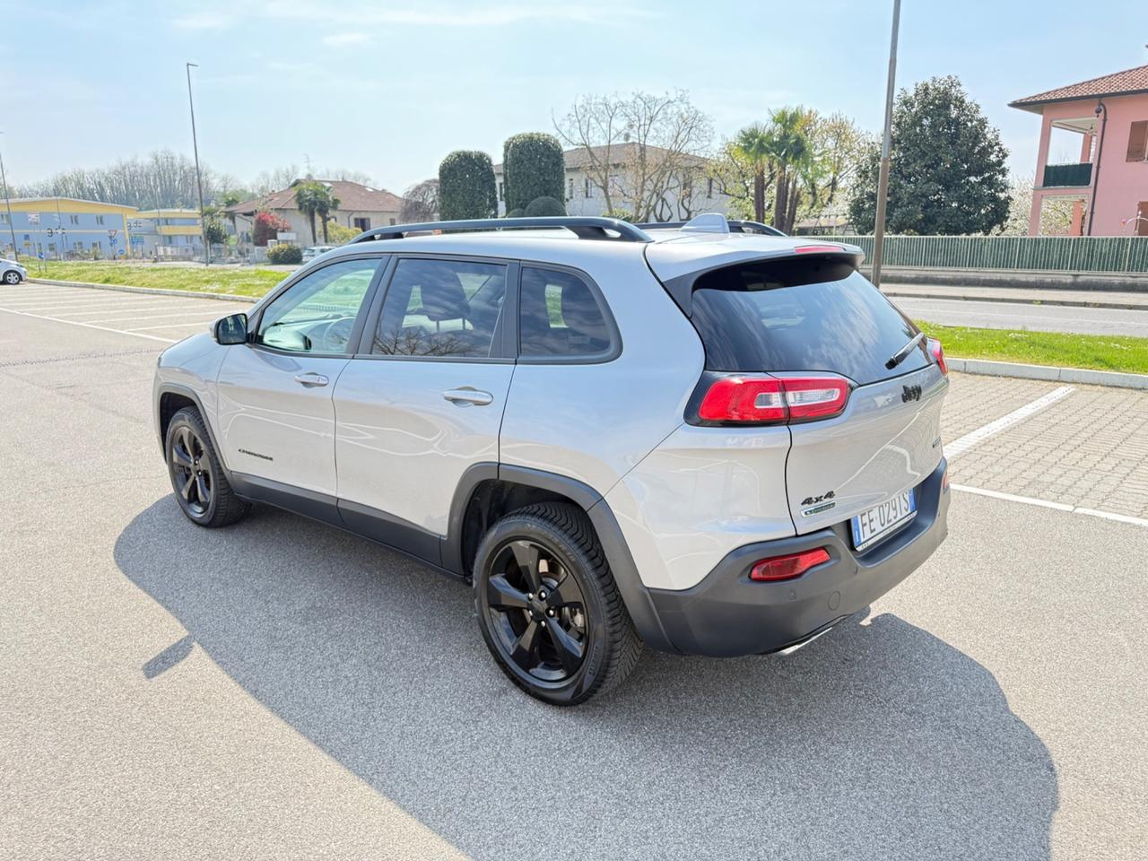 Jeep Cherokee 2.2 Mjt II 185 CV 4WD Automatik*Navi*S&S*Euro6