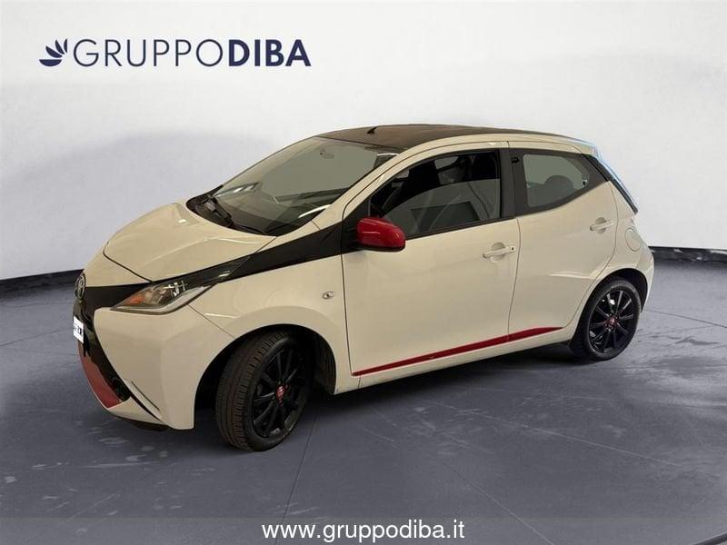 Toyota Aygo II 2014 5p 1.0 x-wave m-mt