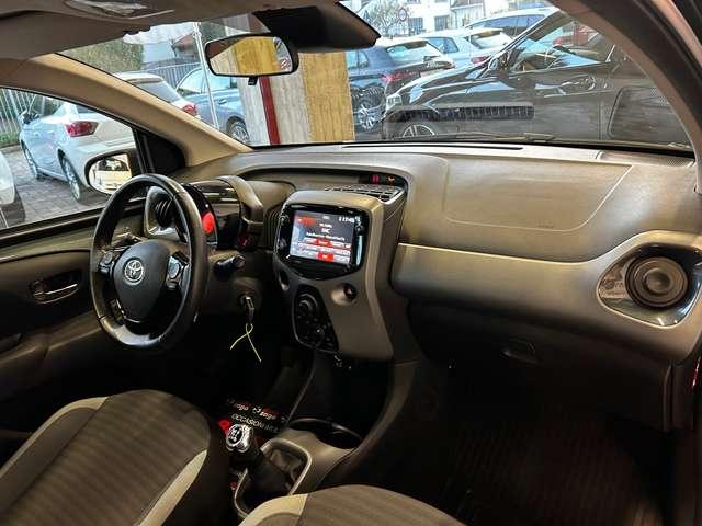 Toyota Aygo 1.0 Connect 72 CV 5 Porte X-Play