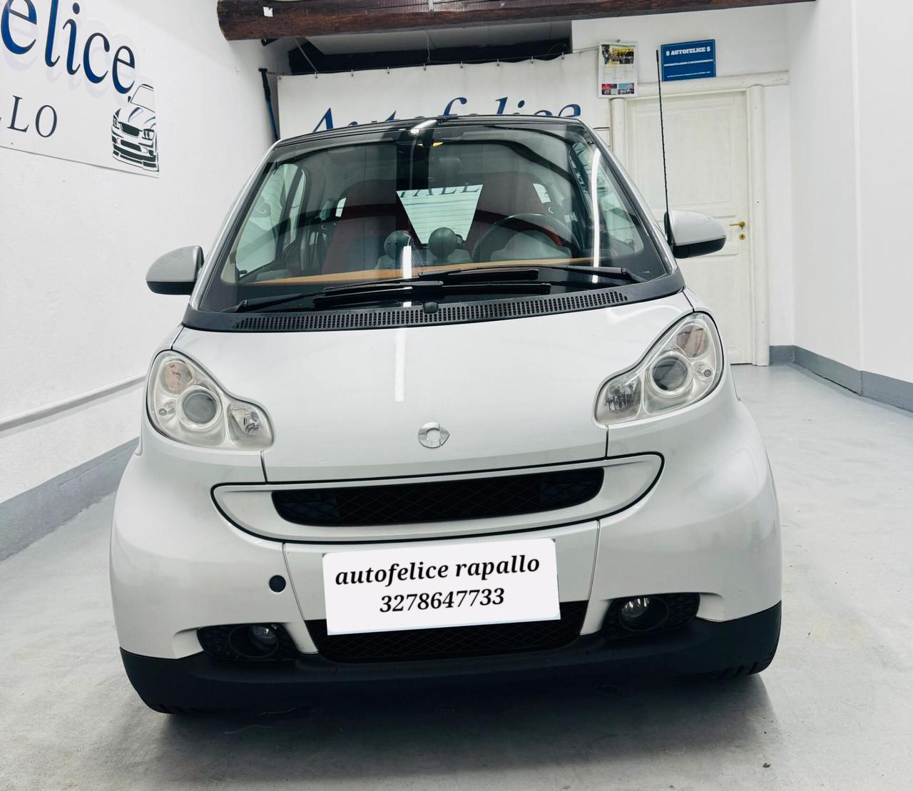 Smart ForTwo 1000 52 kW MHD coupé pure