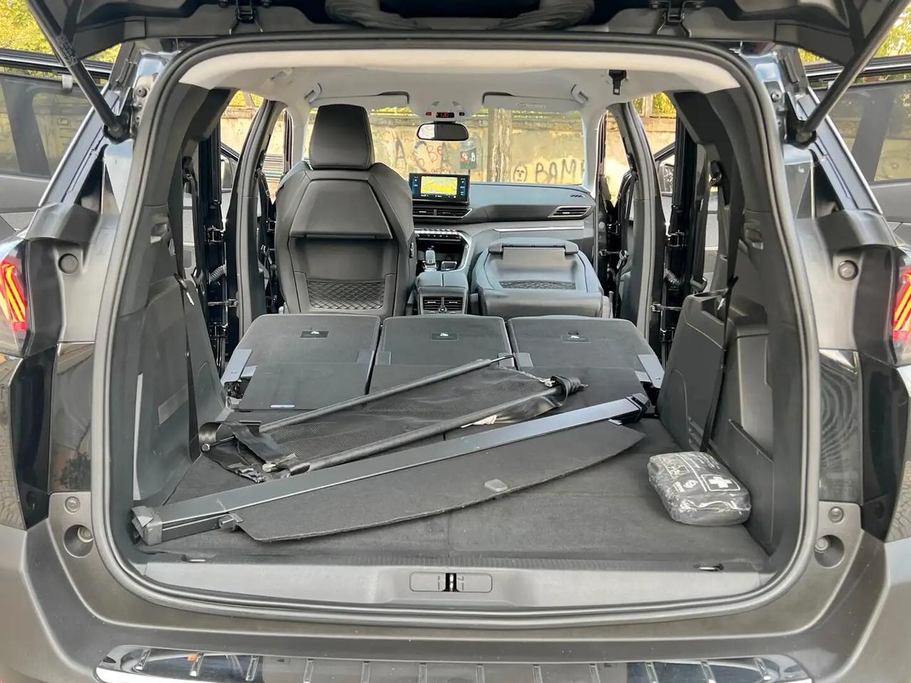 Peugeot 5008 BlueHDi 180 S&S EAT8 Allure Pack