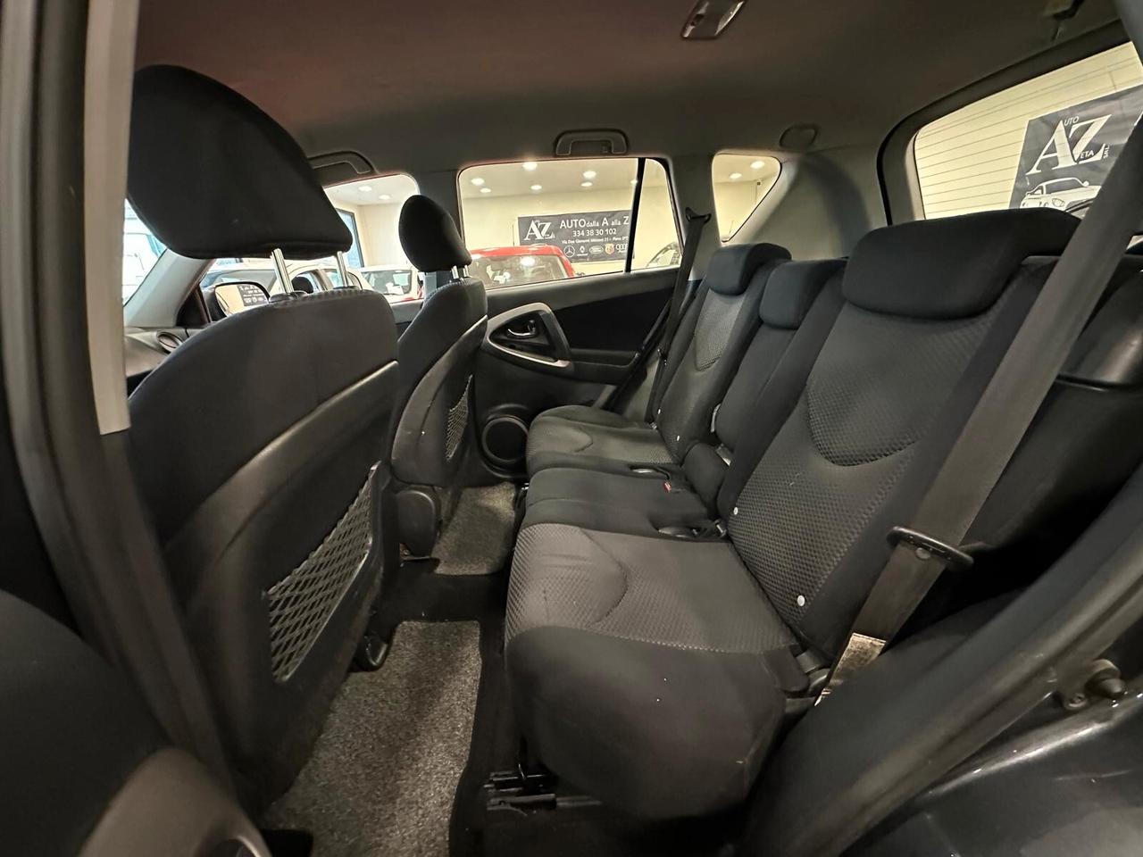 Toyota RAV4 2.2 D-4D 136 CV Luxury