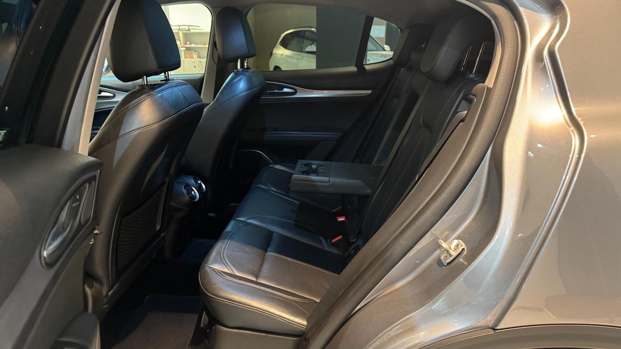 ALFA ROMEO STELVIO Q4 SPORT EDITION 2.1 TD 210CV - 2018