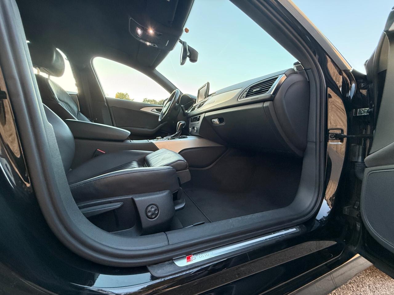 Audi A6 S-LINE EDITION/2.0 190CV/20"/CAR PLAY