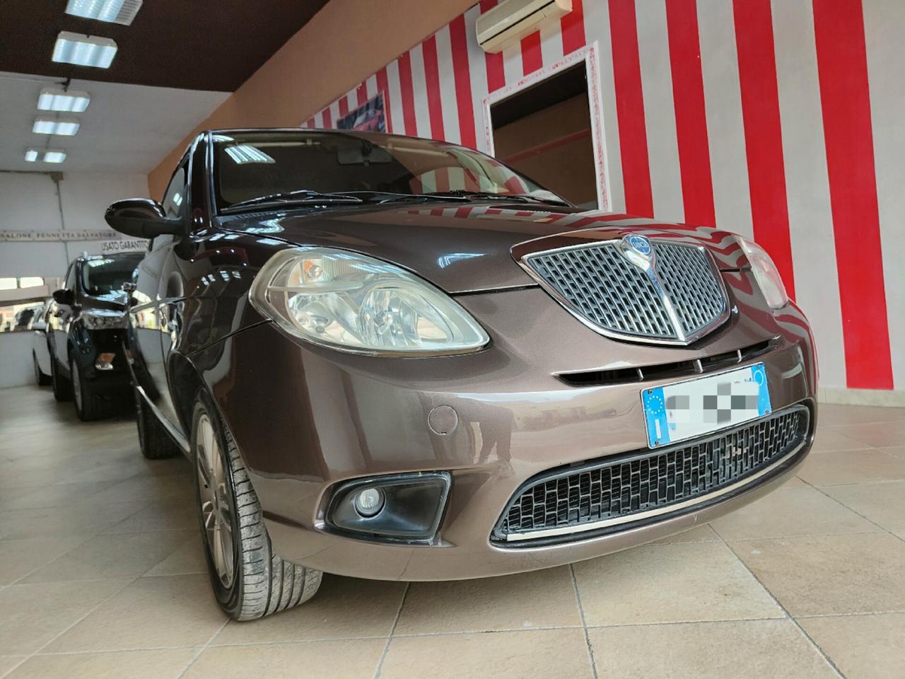 Lancia Ypsilon 1.3 MJT 75 CV 2009