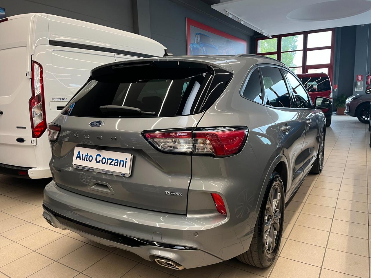 Ford Kuga 2.5 Full Hybrid 190 CV CVT 2WD ST-Line