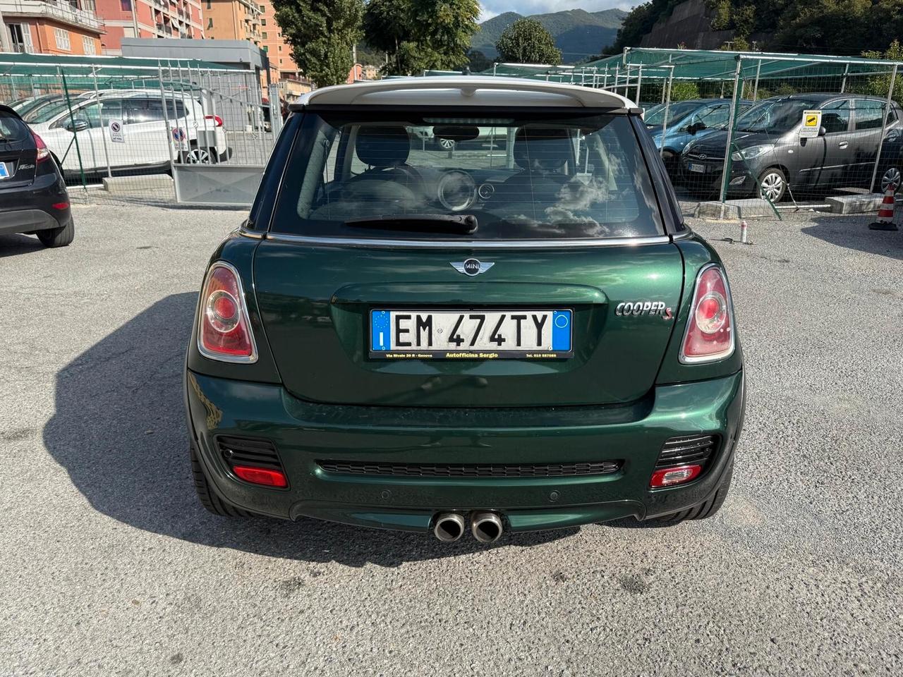 Mini Cooper S Coupe 1.6 John Works Coupé