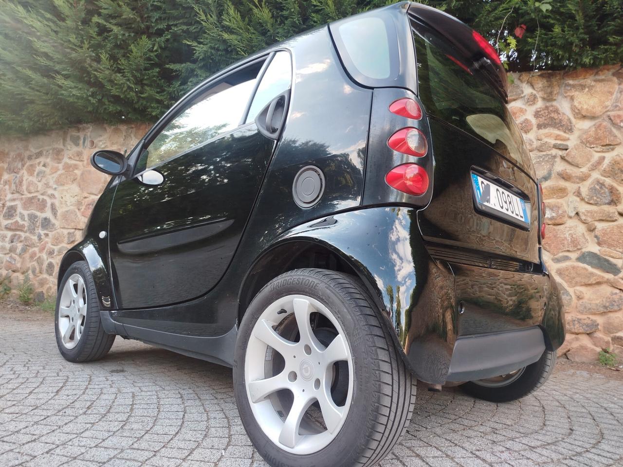 Smart ForTwo 700 coupé passion (45 kW)
