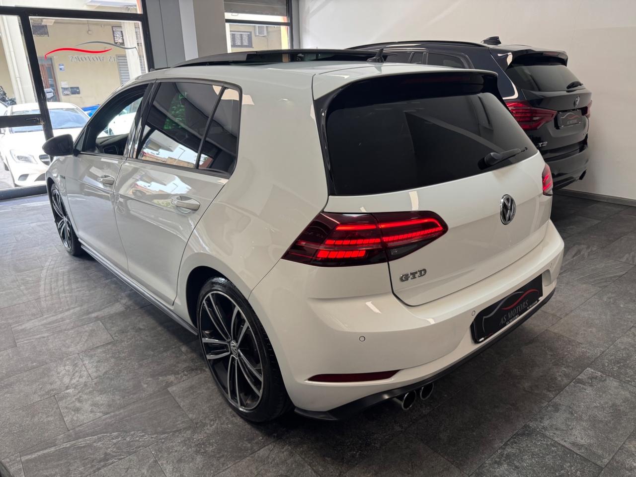 VW GOLF 7.5 GTD 2.0 184 CV TETTO APRIBILE