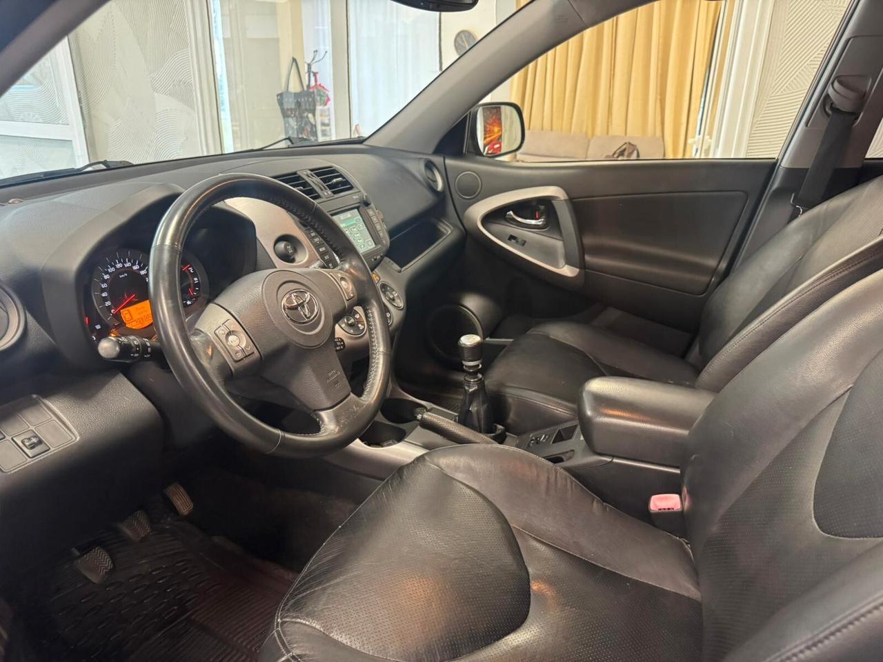 Toyota RAV 4 RAV4 2.2 D-4D 177 CV Luxury