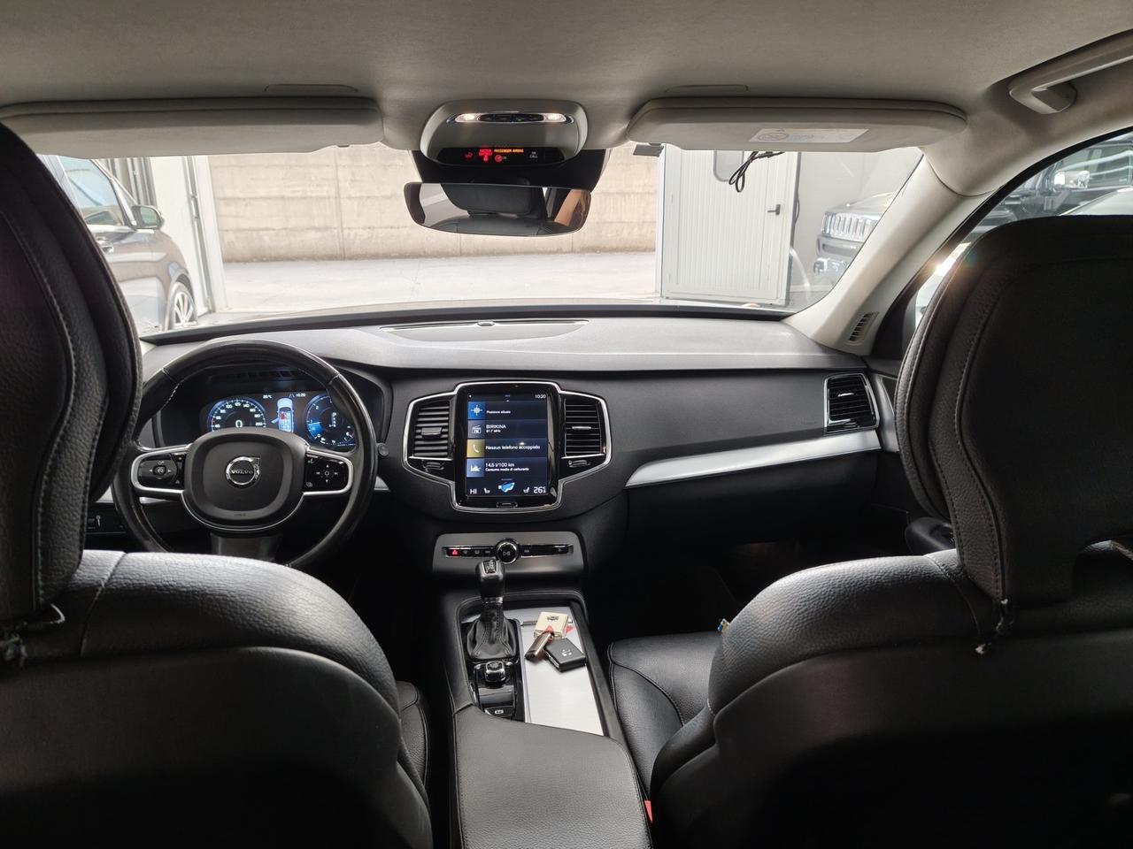 Volvo XC90 D5 AWD Geartronic 7 posti Momentum