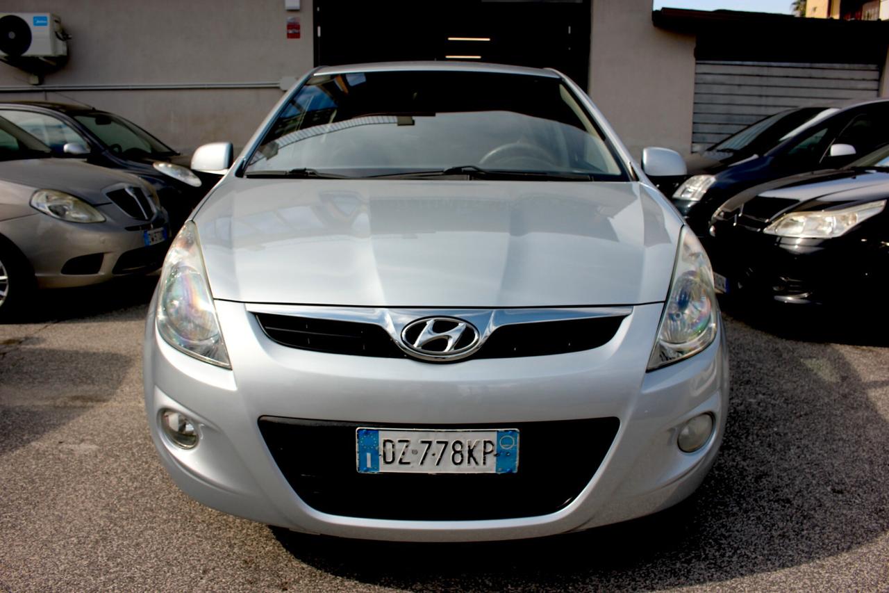 Hyundai i20 UNIPRO 1.2 GPL CASA MADRE VALIDO FINO AL 2030 GARANZIA 12 MESI