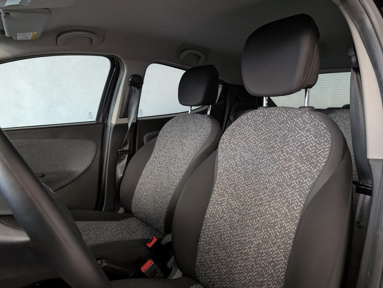 Lancia Ypsilon 1.0 Hybrid 70cv Silver