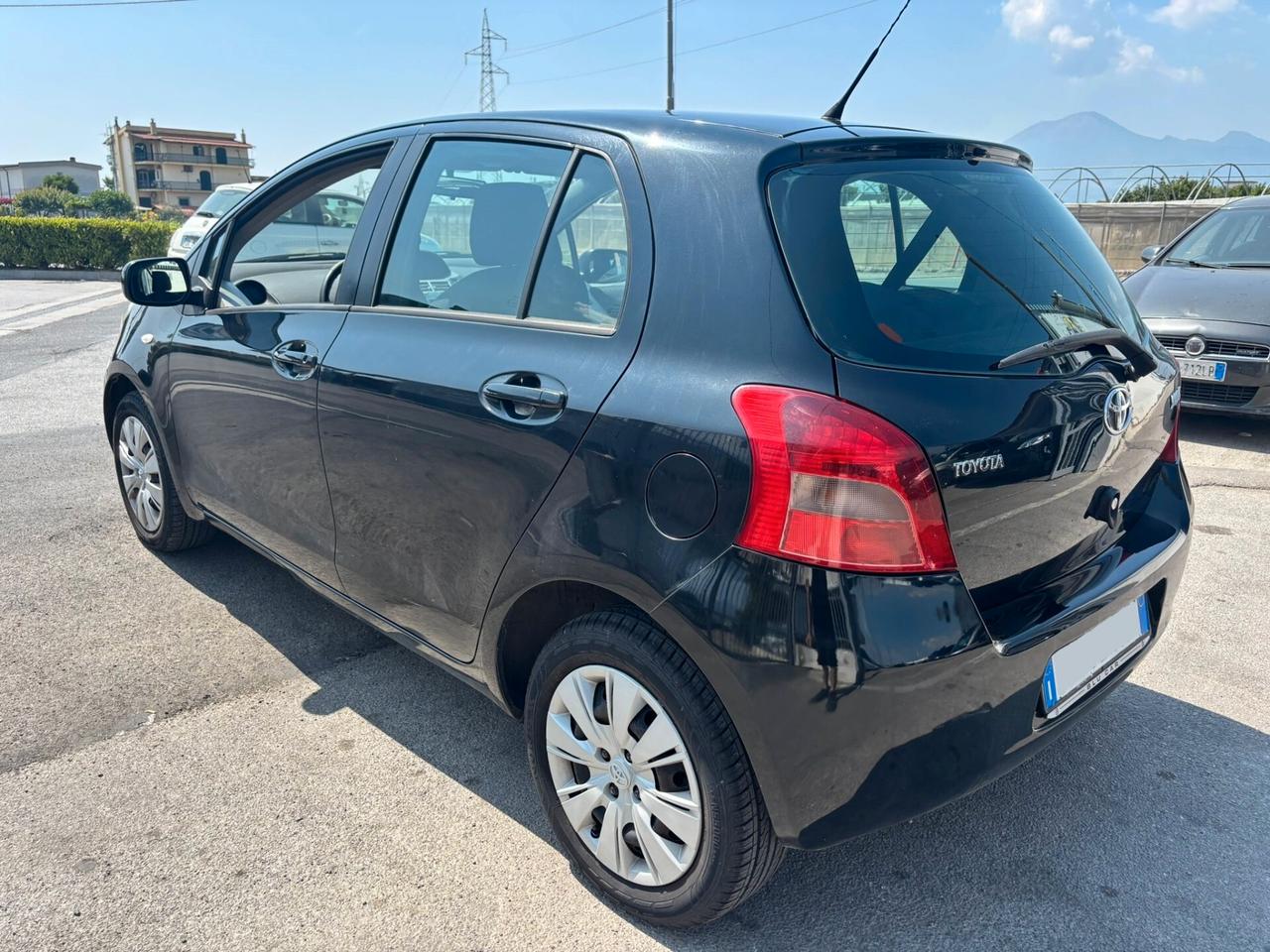 Toyota Yaris CAMBIO AUTOMATICO