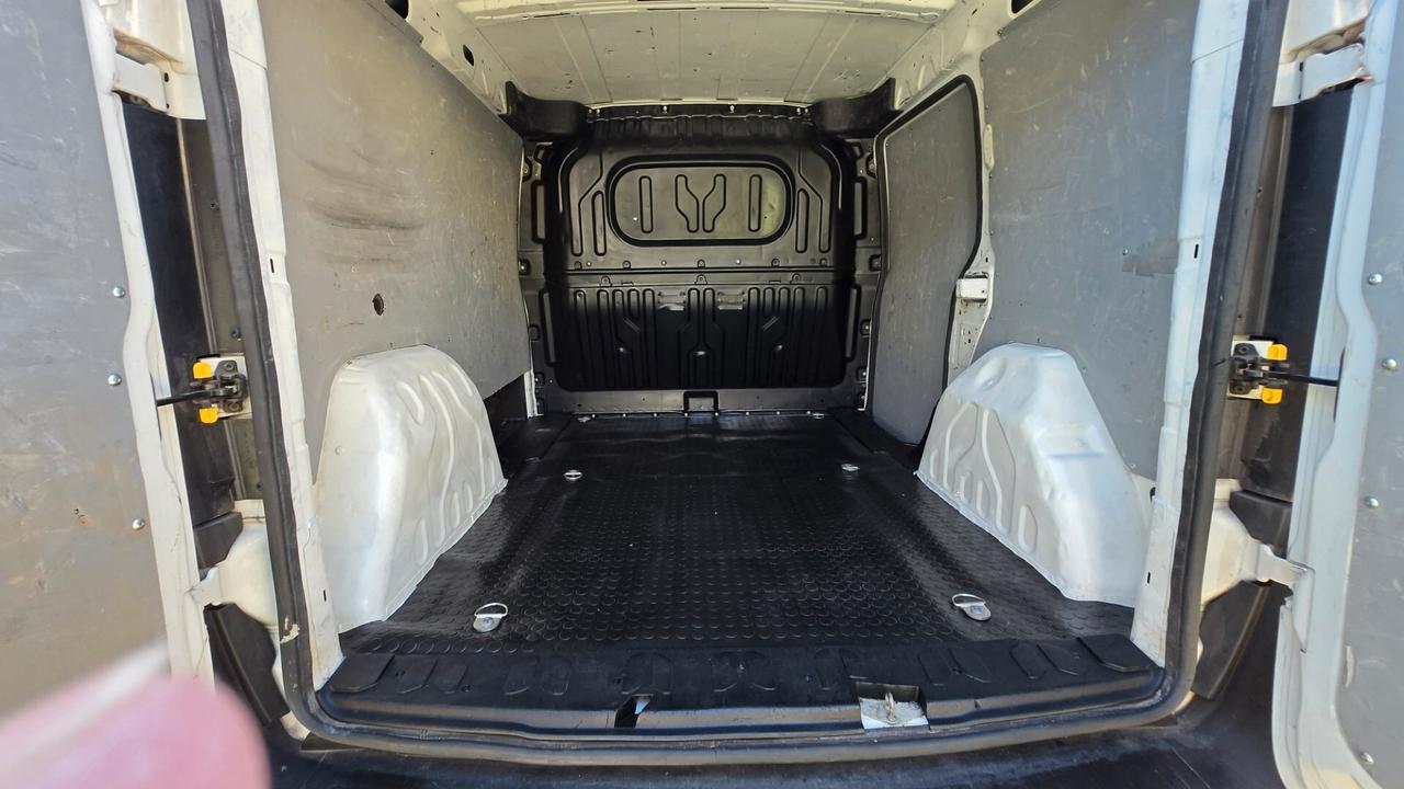 Fiat Doblo Doblò 1.6 MJT 105CV S&S PC-TN Cargo Business