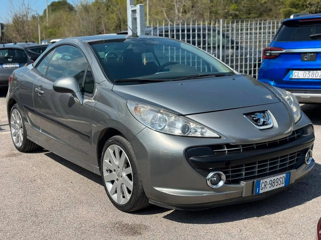 Peugeot 207 1.6 HDi 110CV CC Féline CABRIO