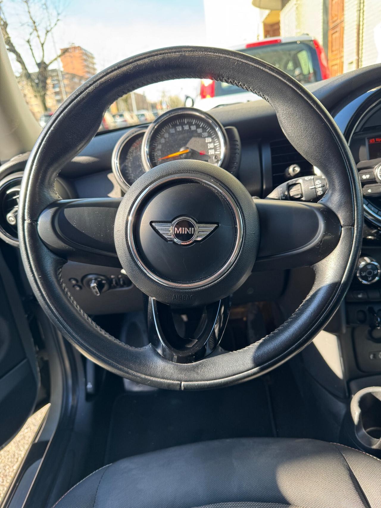 Mini One First 1.2 75 cv 2017