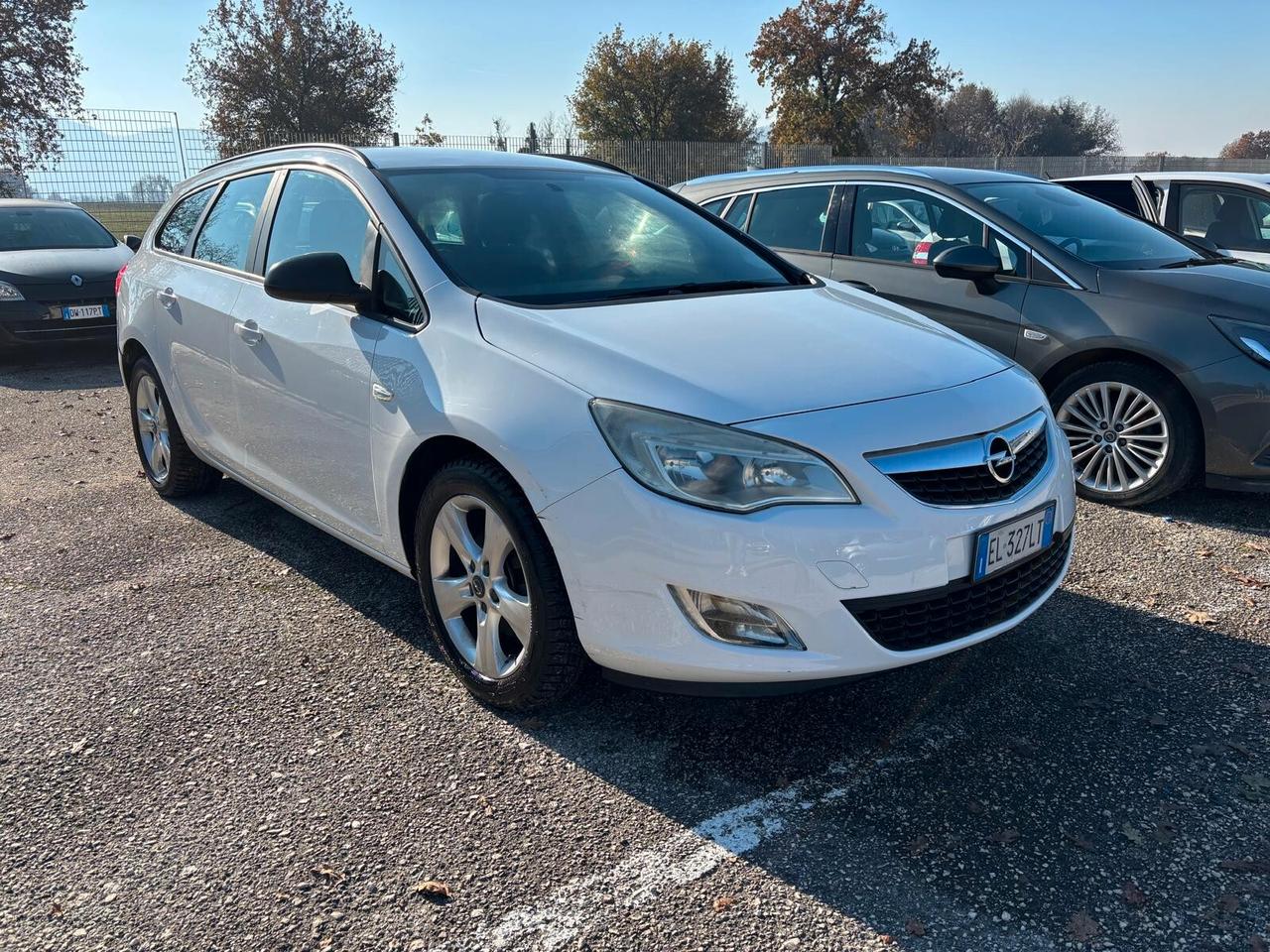 Opel Astra 1.7 CDTI Sports Tourer - 2012