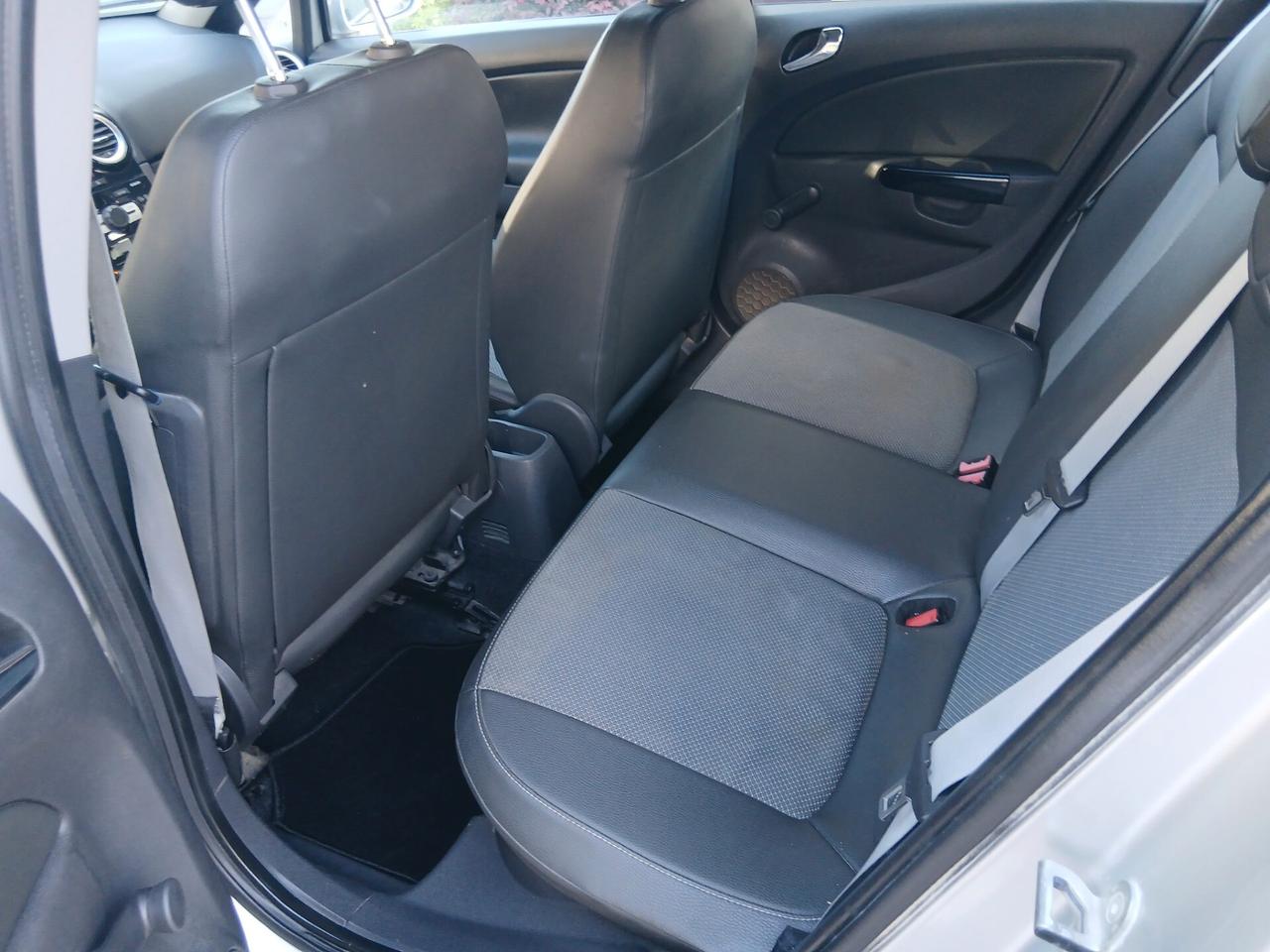 Opel Corsa 1.0 12V 5 porte Enjoy OK per neo patentati