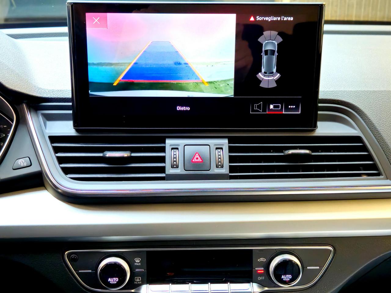 Audi Q5 40 2.0 tdi mhev 12V Business quattro s-tronic