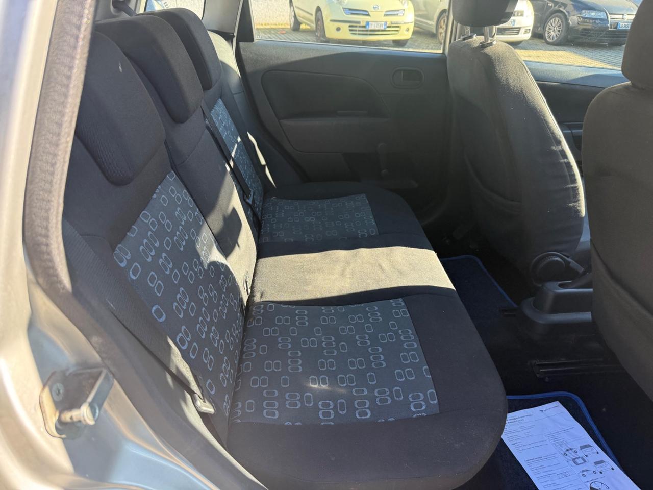 Ford Fiesta 1.2 16V 5p. Ambiente