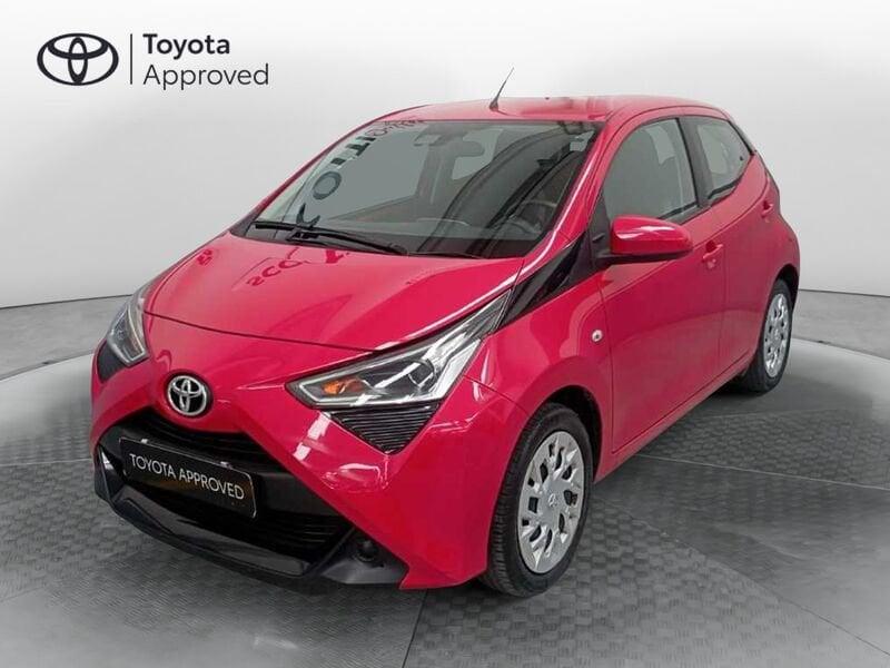 Toyota Aygo 2ª serie Connect 1.0 VVT-i 72 CV 5 porte x-play