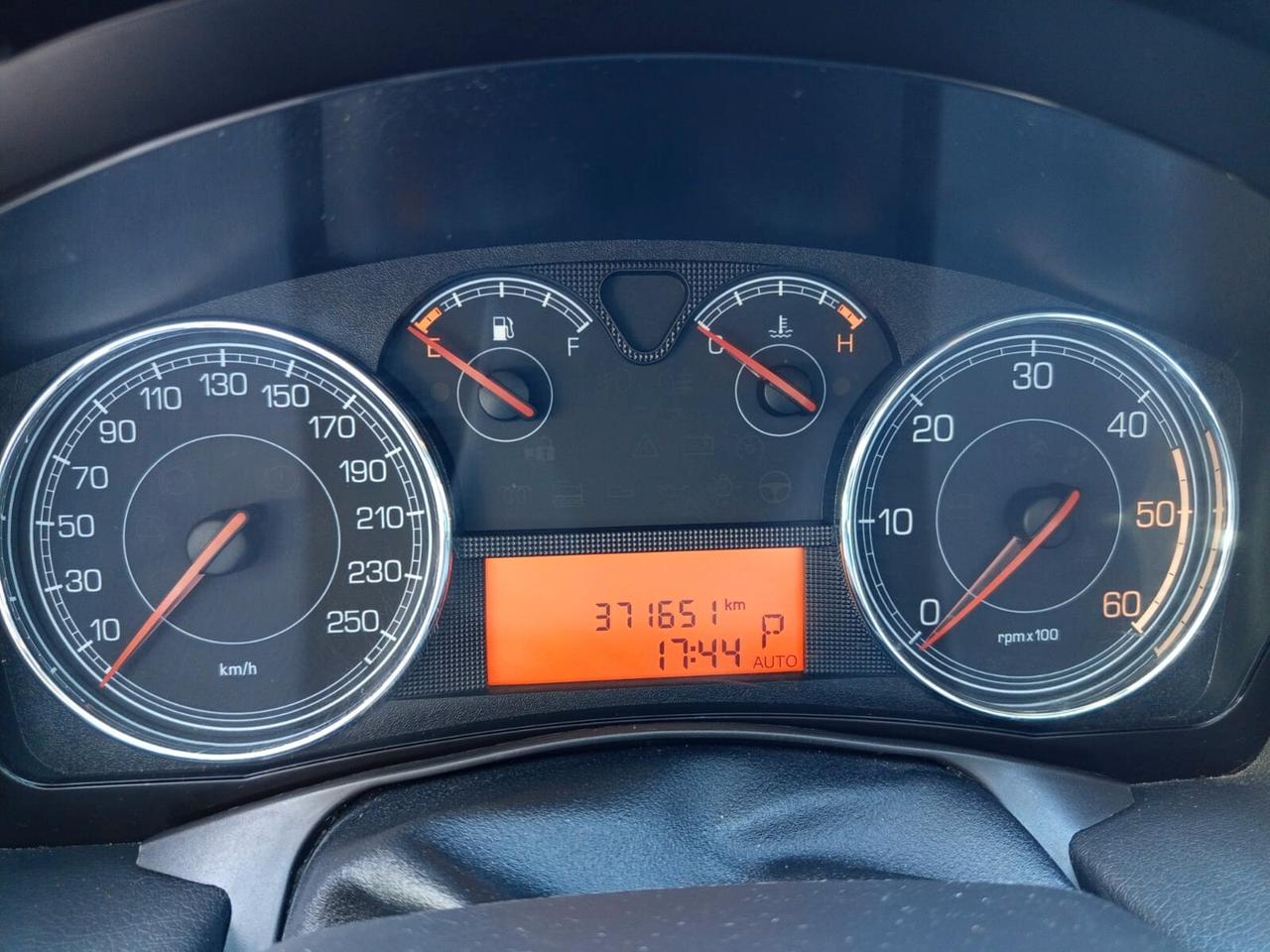 Fiat Croma 1.9 Multijet 16V aut. Emotion