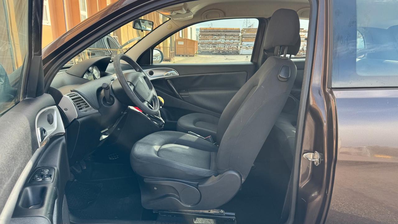 Lancia Ypsilon 1.2 69 CV NEOPATENTATI - 2011