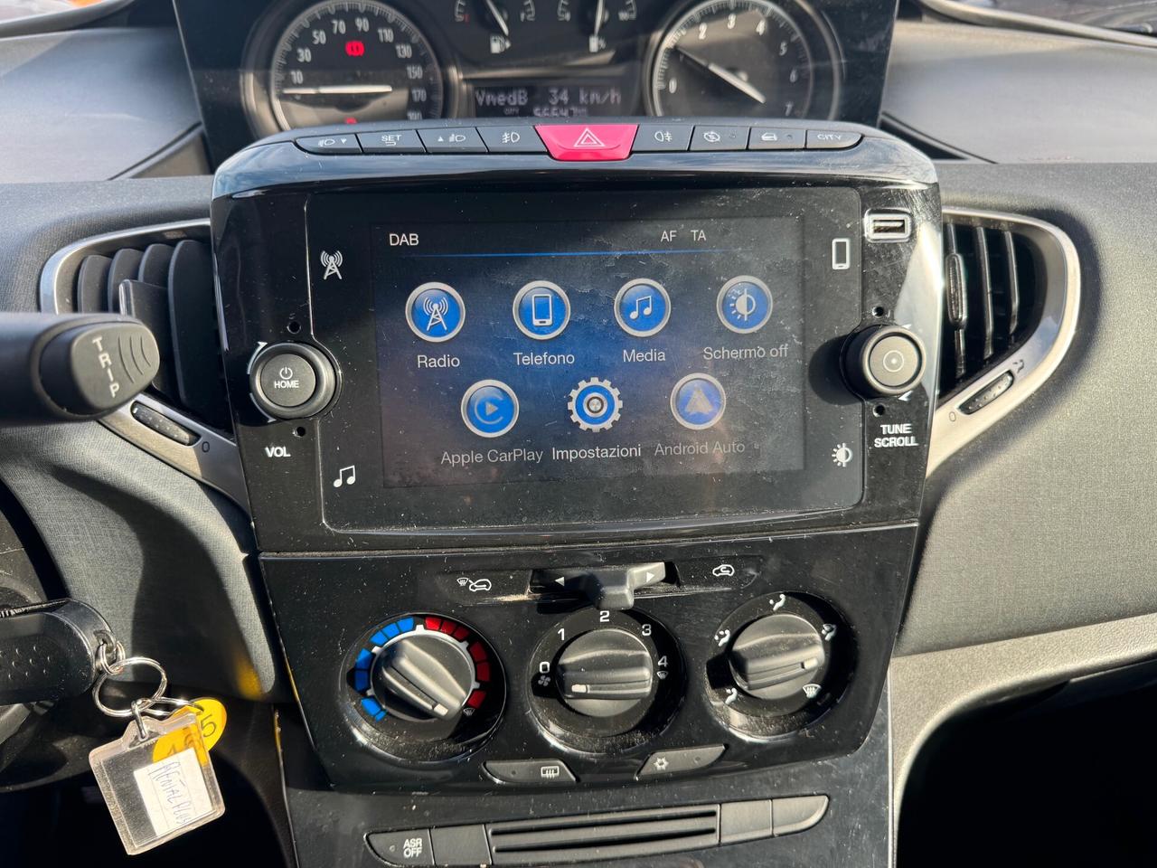 Lancia Ypsilon 1.0 FireFly 5 porte S&S Hybrid Ecochic Gold