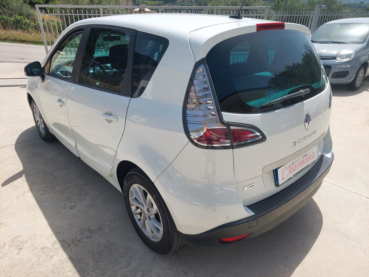 Renault Scenic XMod 1.5 dCi 110 CV Limited