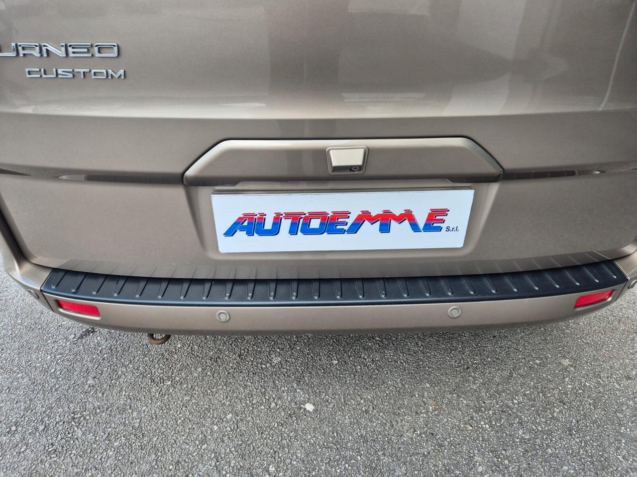 Ford Tourneo Custom 310 2.0 TDCi 170CV PC Titanium