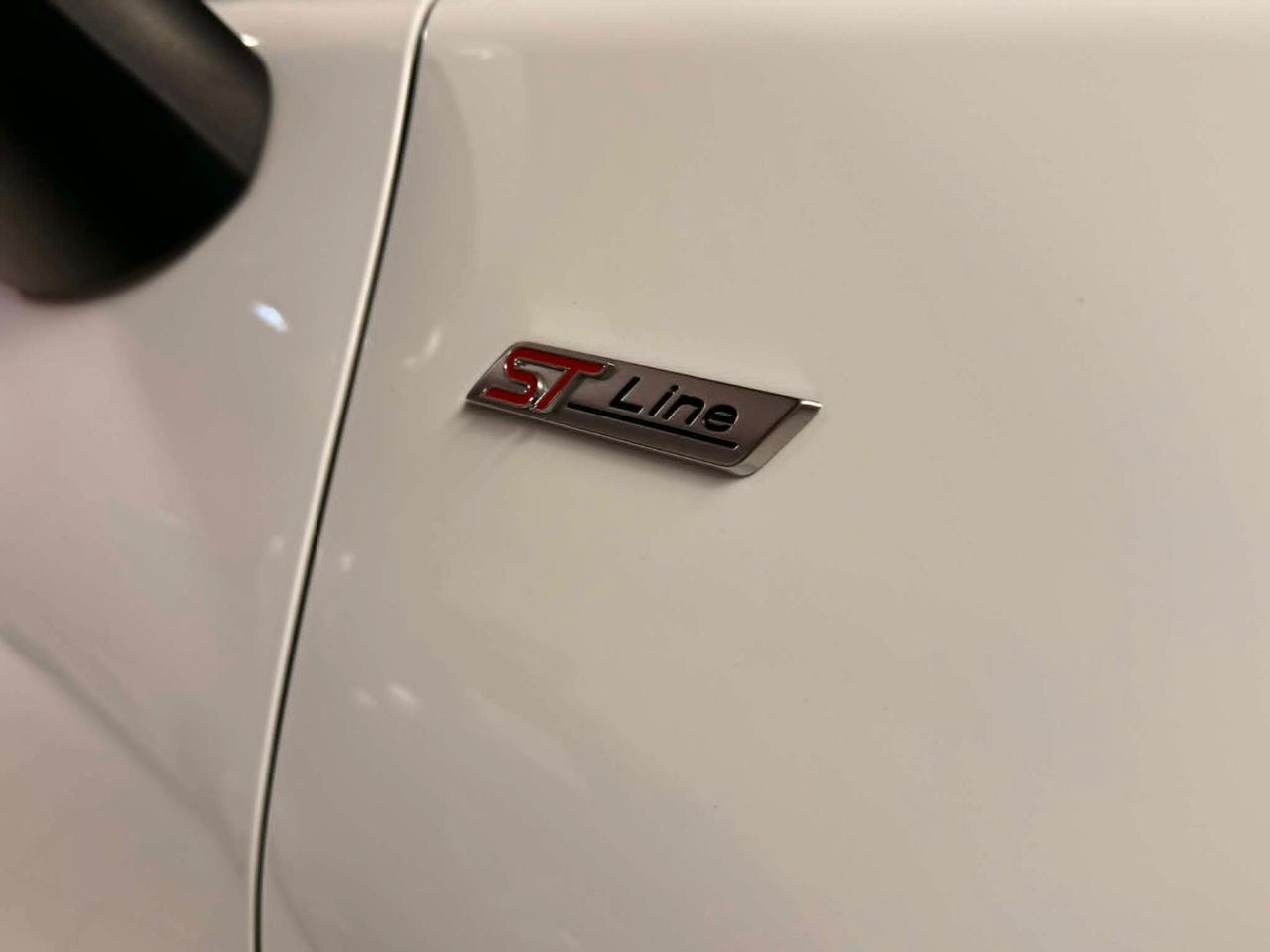 Ford Puma 1.0 EcoBoost Hybrid 125 CV S&S ST-Line