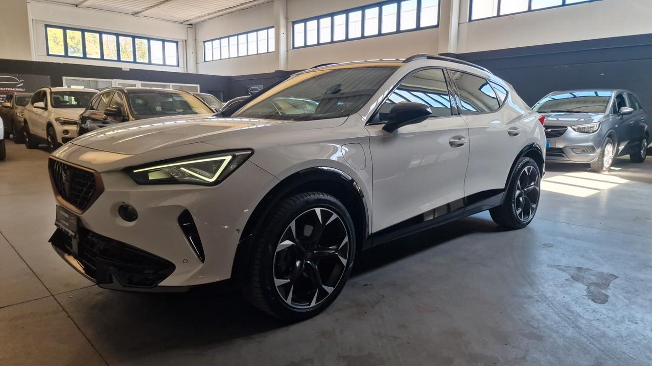 Cupra Formentor 1.4 e-Hybrid DSG VZ