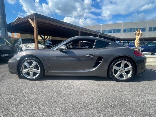 Porsche Cayman 2.7