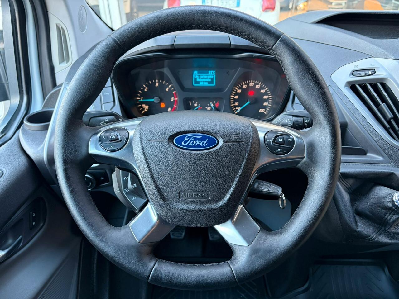 Ford Transit Custom 340 2.0 TDCi 130 PC Furgone Trend