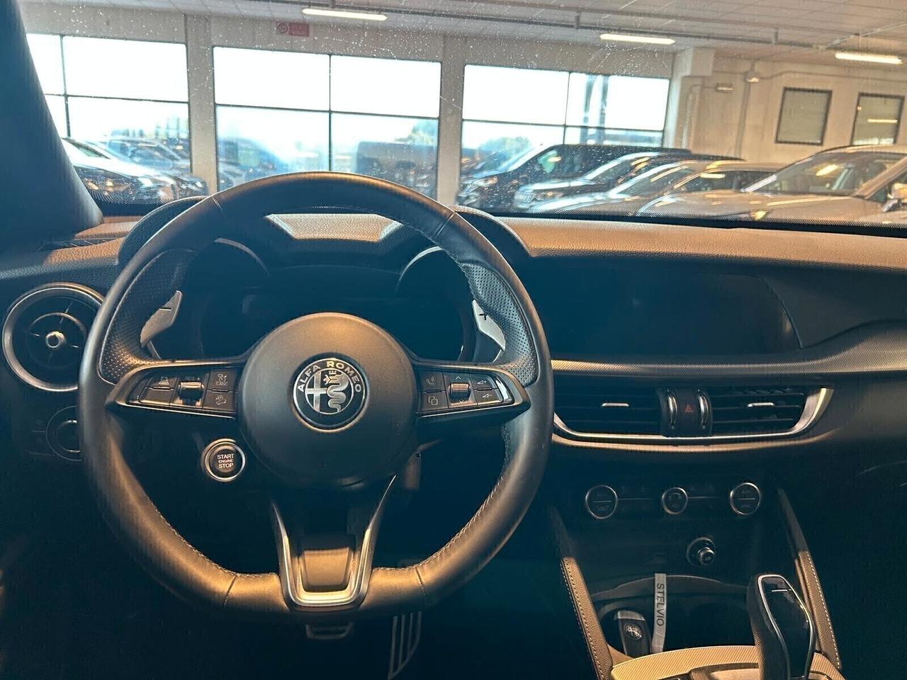 Alfa Romeo Stelvio VELOCE 2.2 Turbodiesel AT8 Q4 SPOTICAR