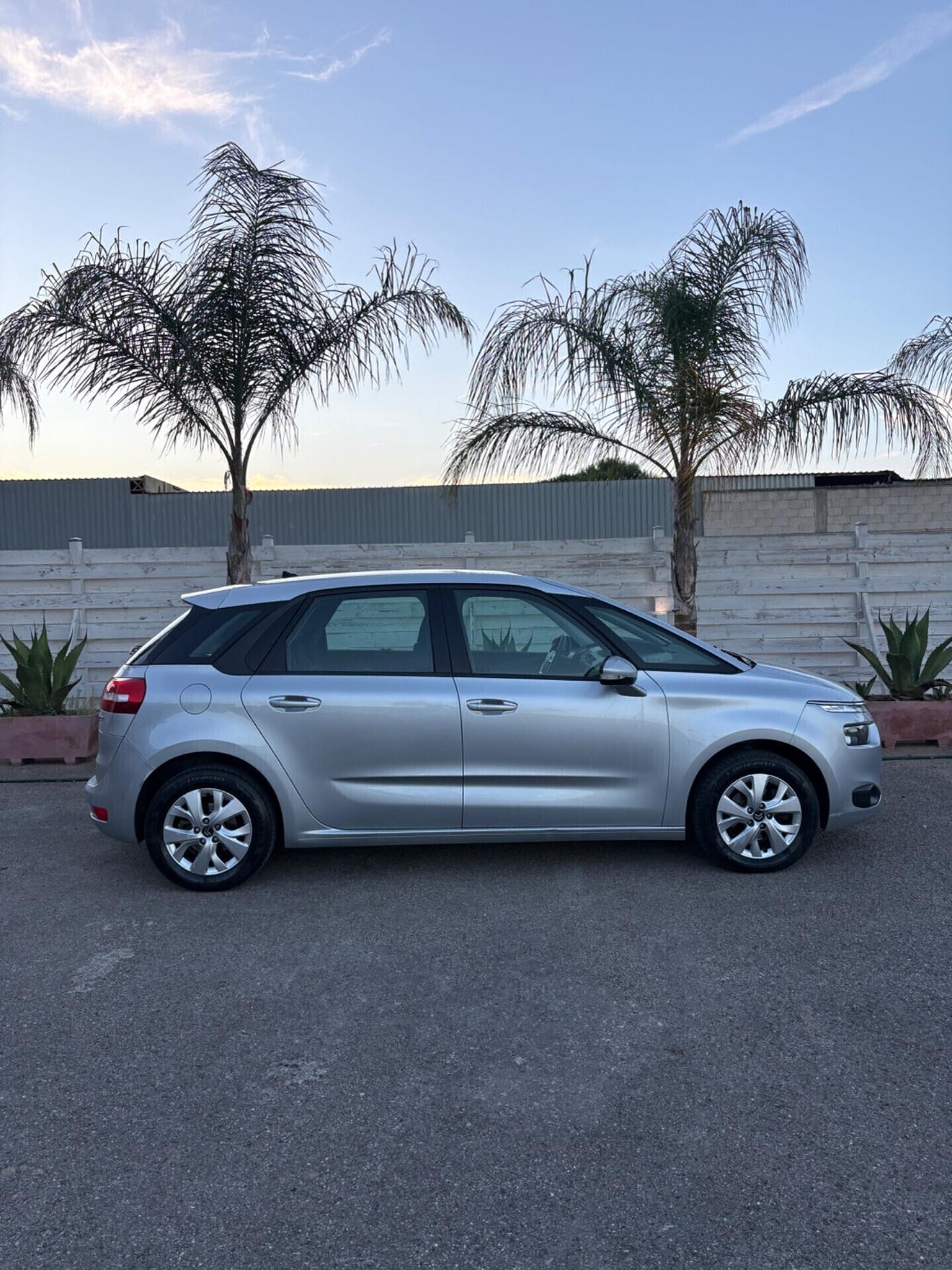 Citroen C4 Picasso BlueHDi navigatore tagliando - 2016