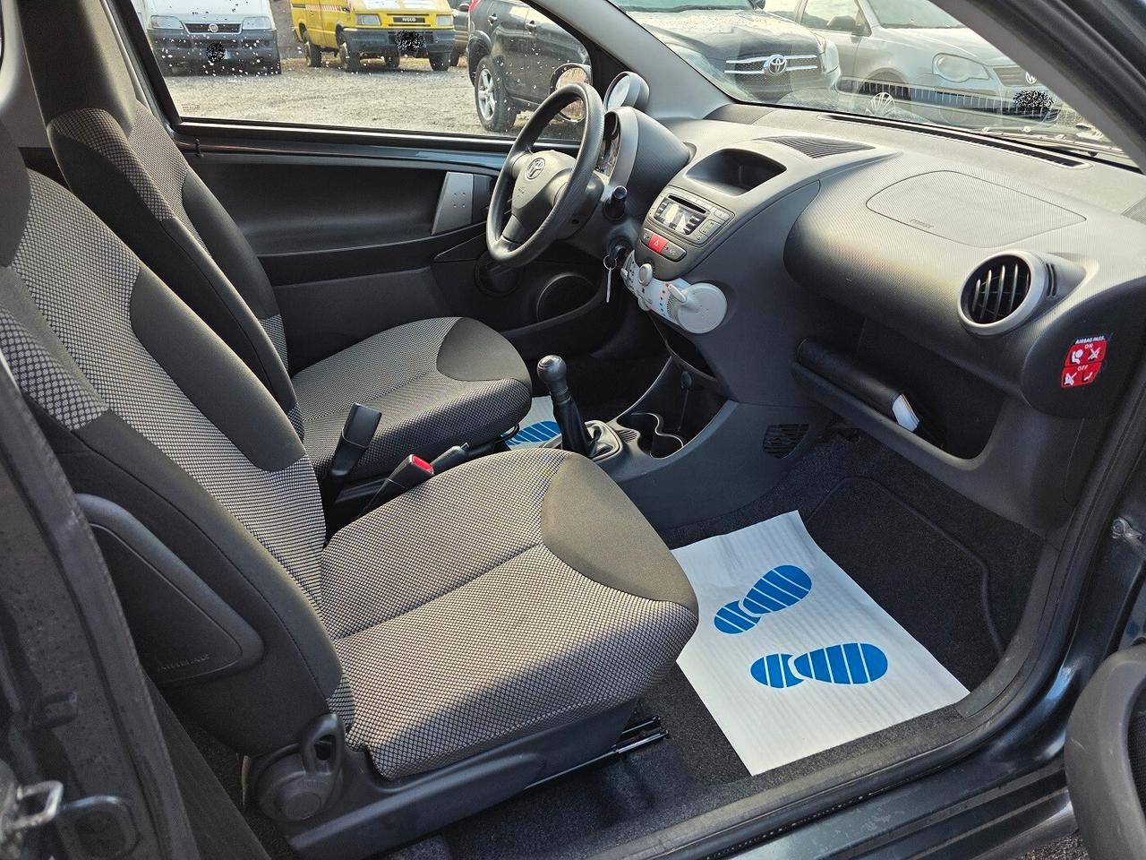 Toyota Aygo 1.0 12V VVT-i NEOPATENTATI