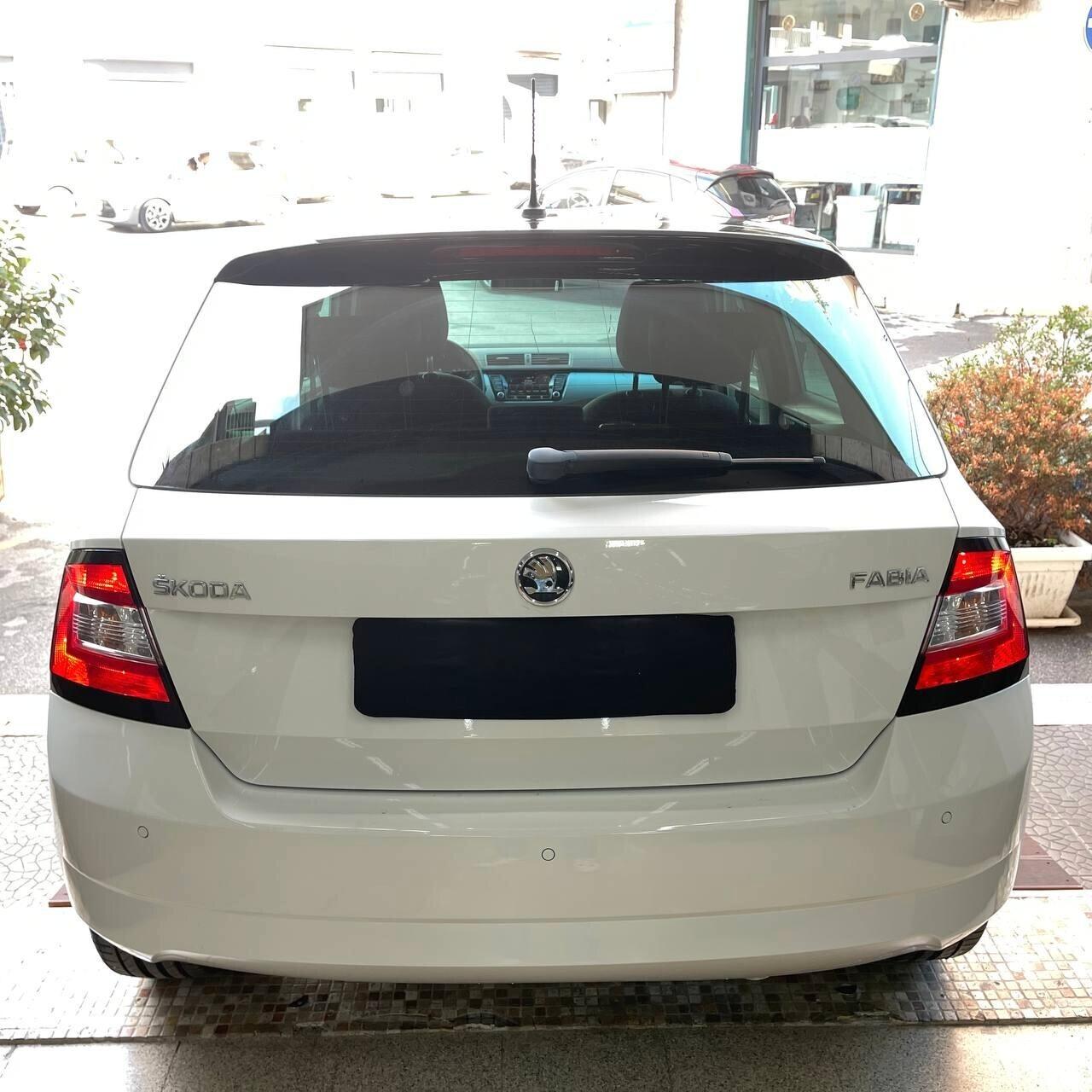 Skoda Fabia 1.4 TDI 75 CV Twin Color Design Edition Nero