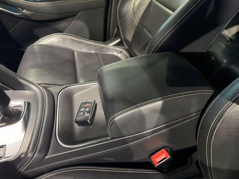 Jaguar E-Pace E-Pace 2.0D 180 CV AWD aut. R-Dynamic S