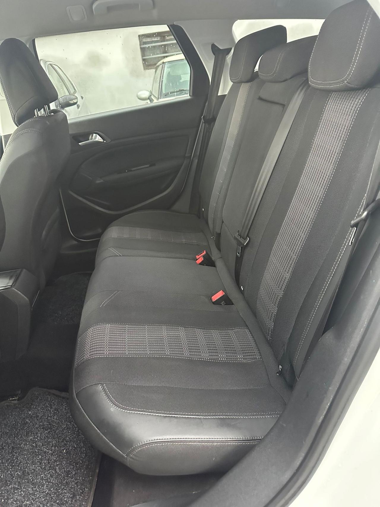 Peugeot 308 BlueHDi 130 S&S SW GT Line