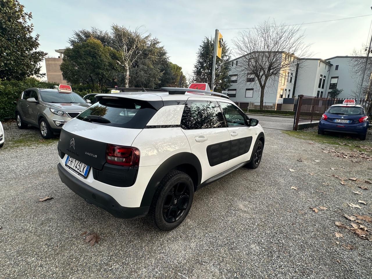 Citroen C4 Cactus PureTech 82 Shine