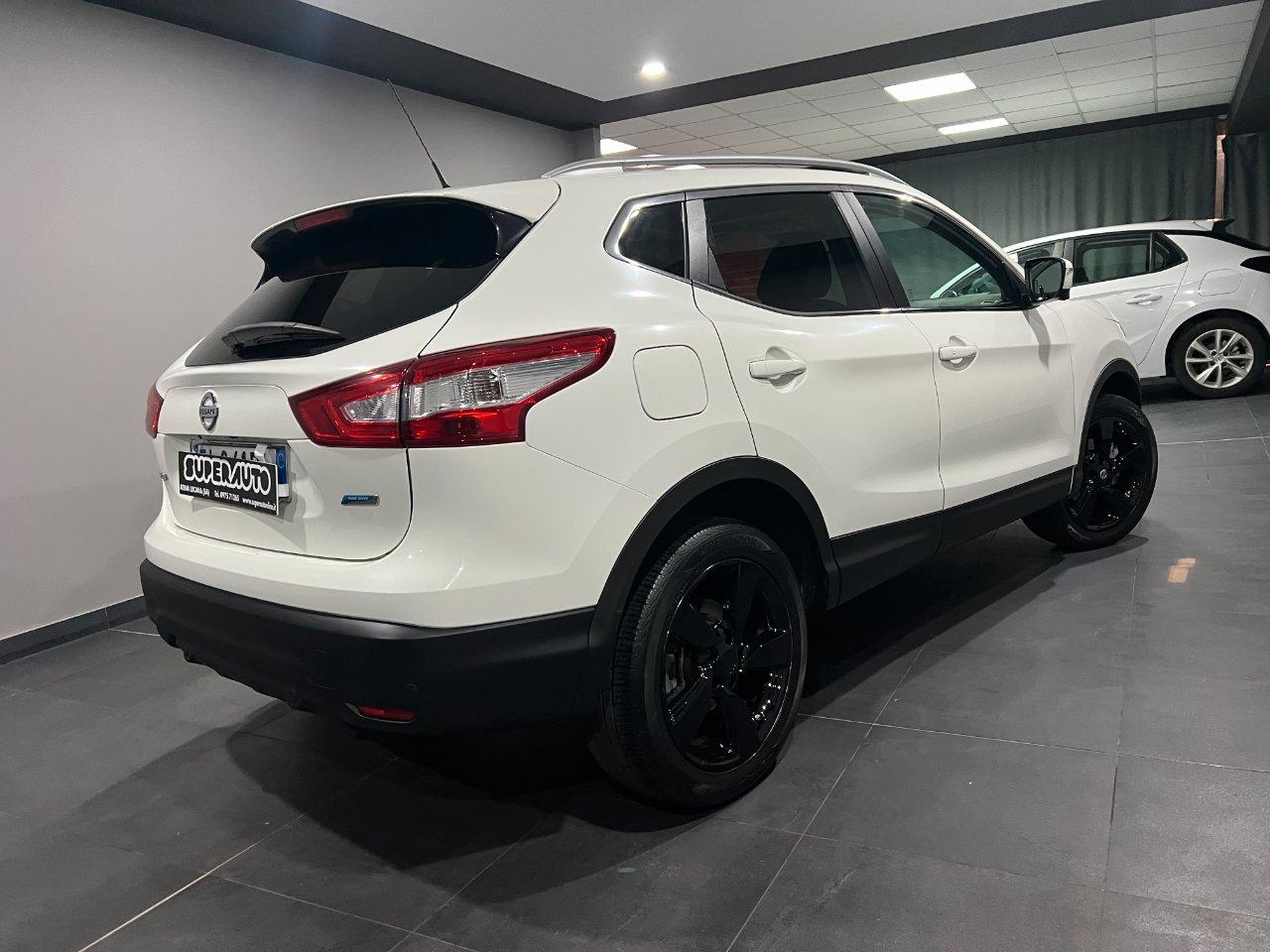 Nissan Qashqai 1.5 dci Tekna 110cv E6 TETTO PANORAMICO
