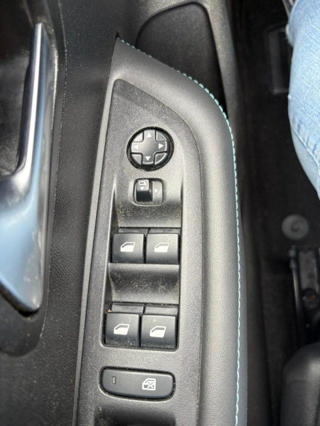 PEUGEOT 208 BlueHDi 100 S&S Allure Pack