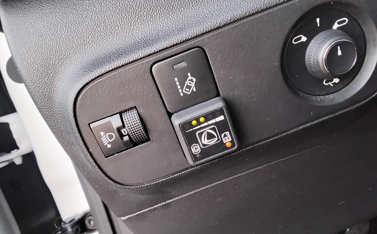 Citroen C3 PureTech 82 GPL Shine