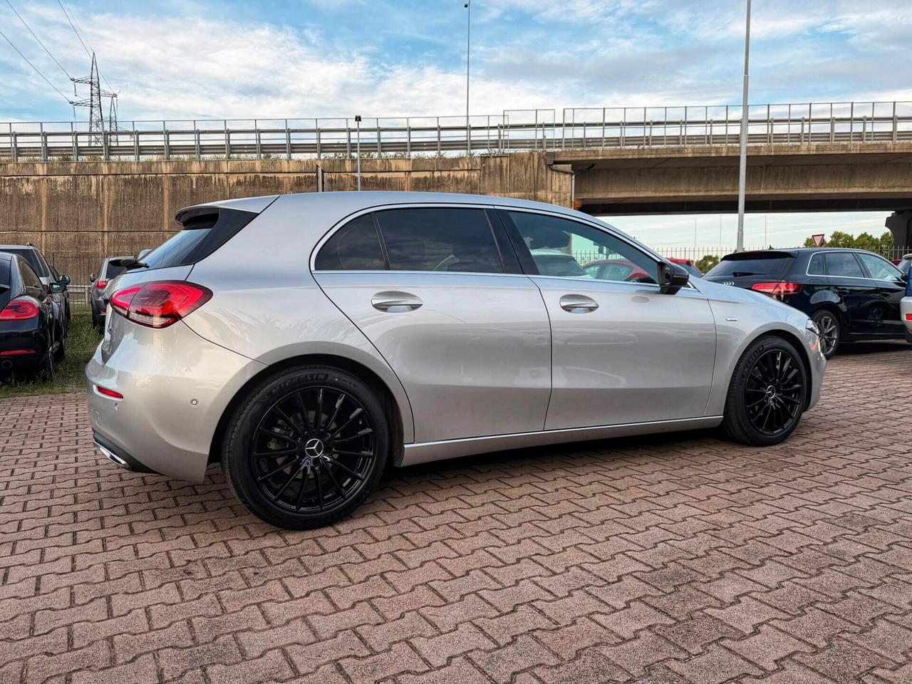 Mercedes-benz A 180 d Automatic Edition1 NAVIGA CRUISE SENSORI PDC OK NEOPATENTATI
