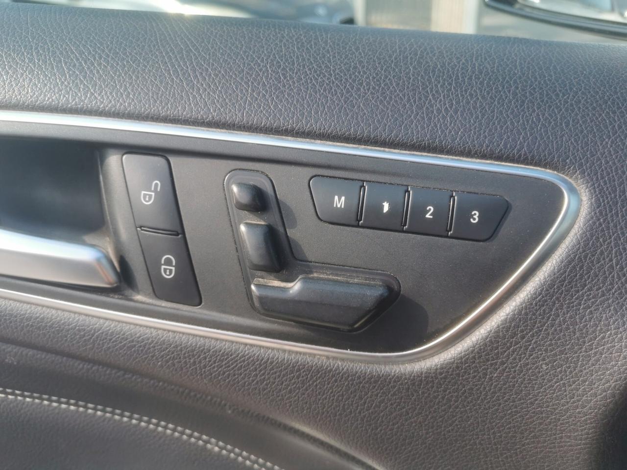 Mercedes-benz B 200 CDI BlueEFFICIENCY Premium 2012
