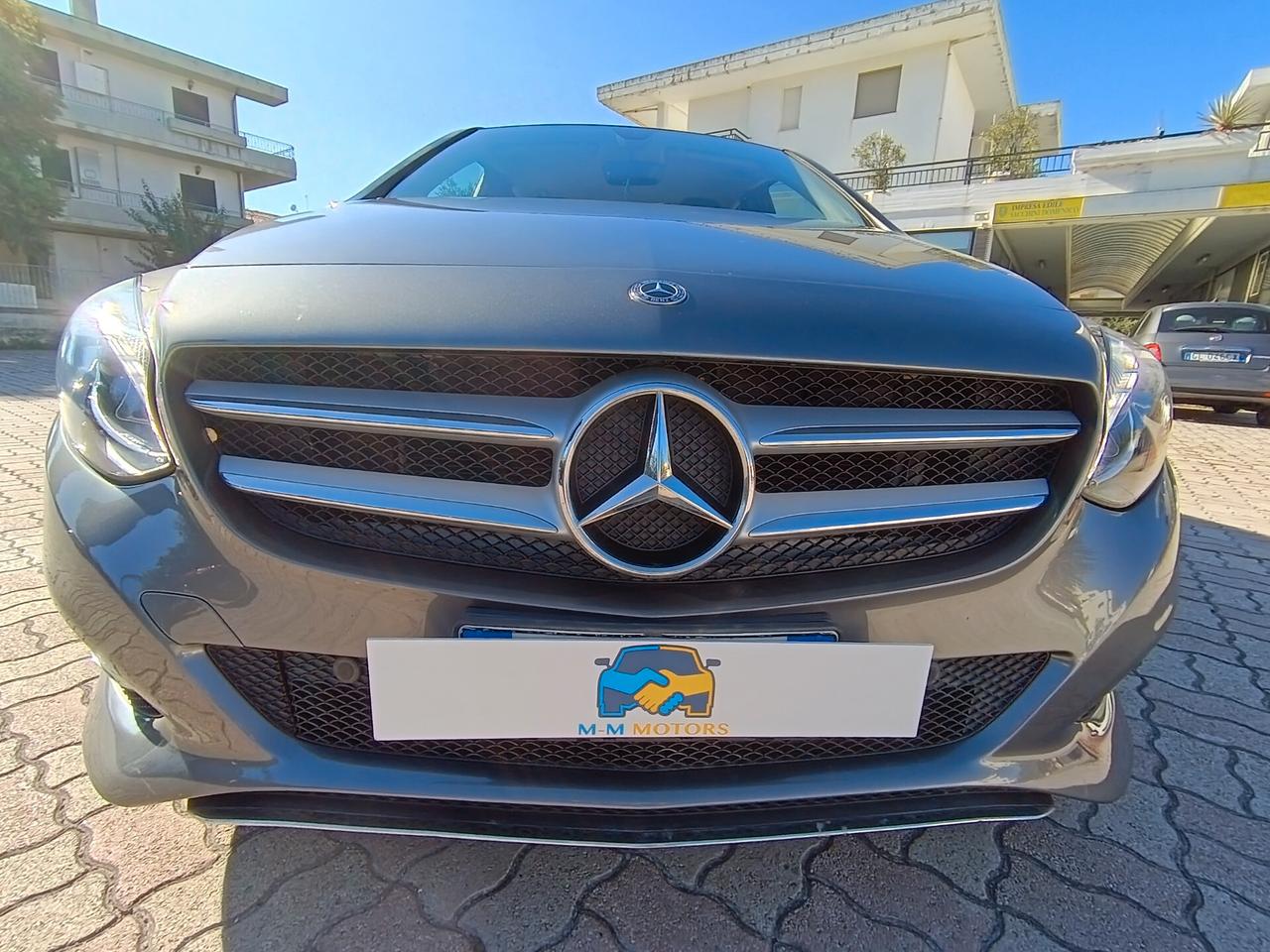 Mercedes-benz B 180 d Premium